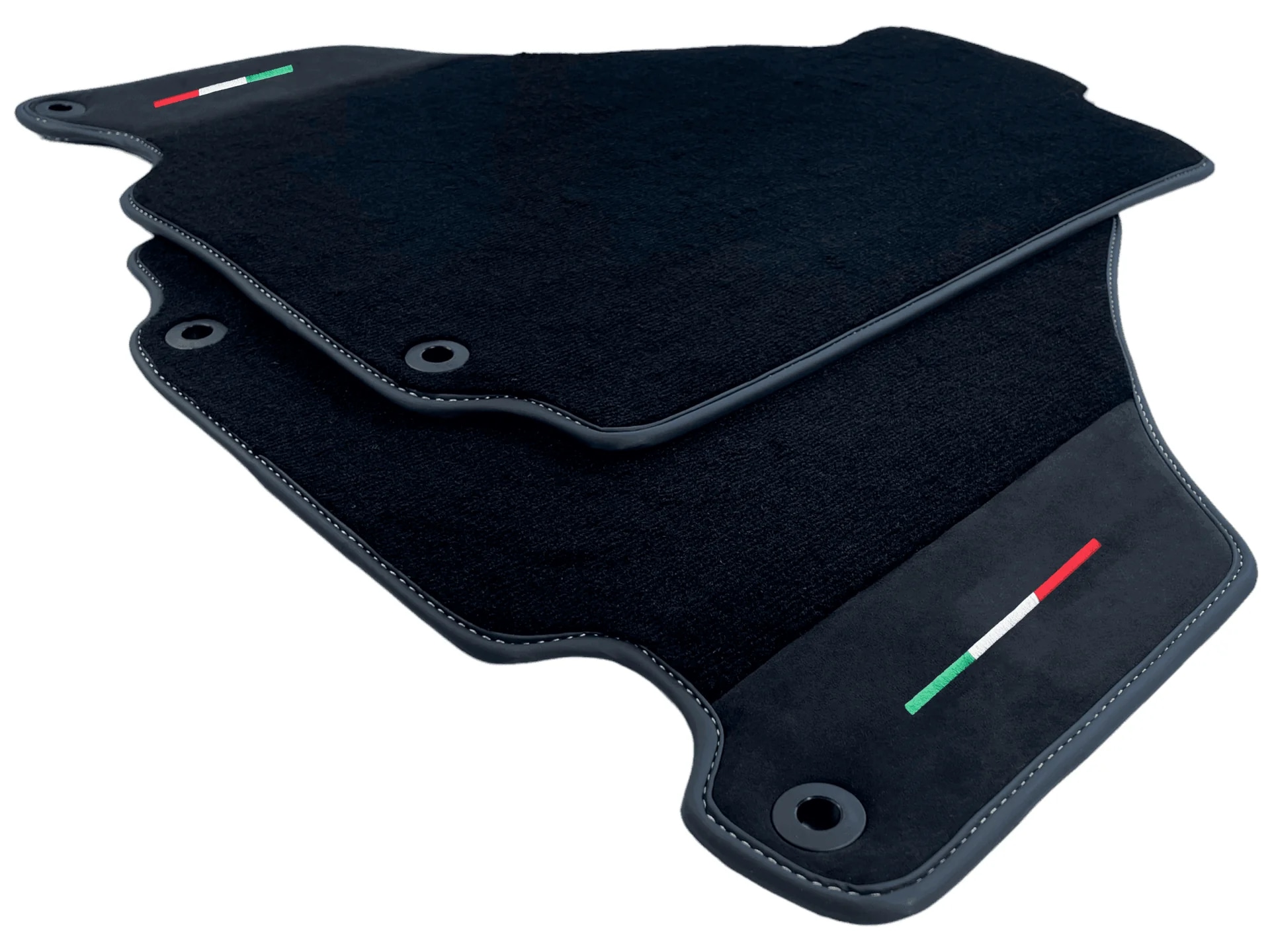 Tappetini su misura Ferrari 360 realizzati con materiali di alta qualità, offrono una vestibilità precisa e un design elegant