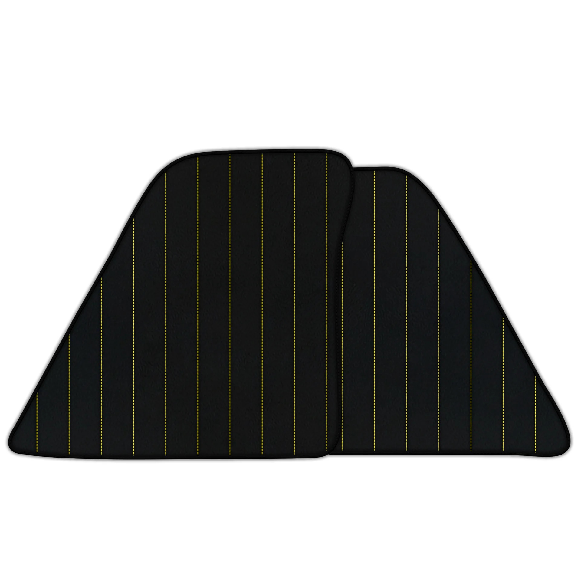 프리미엄 소재의 맞춤형 Ferrari SF90 Stradale 바닥 매트, 정밀한 핏과 세련된 노란색 스티치 특징.